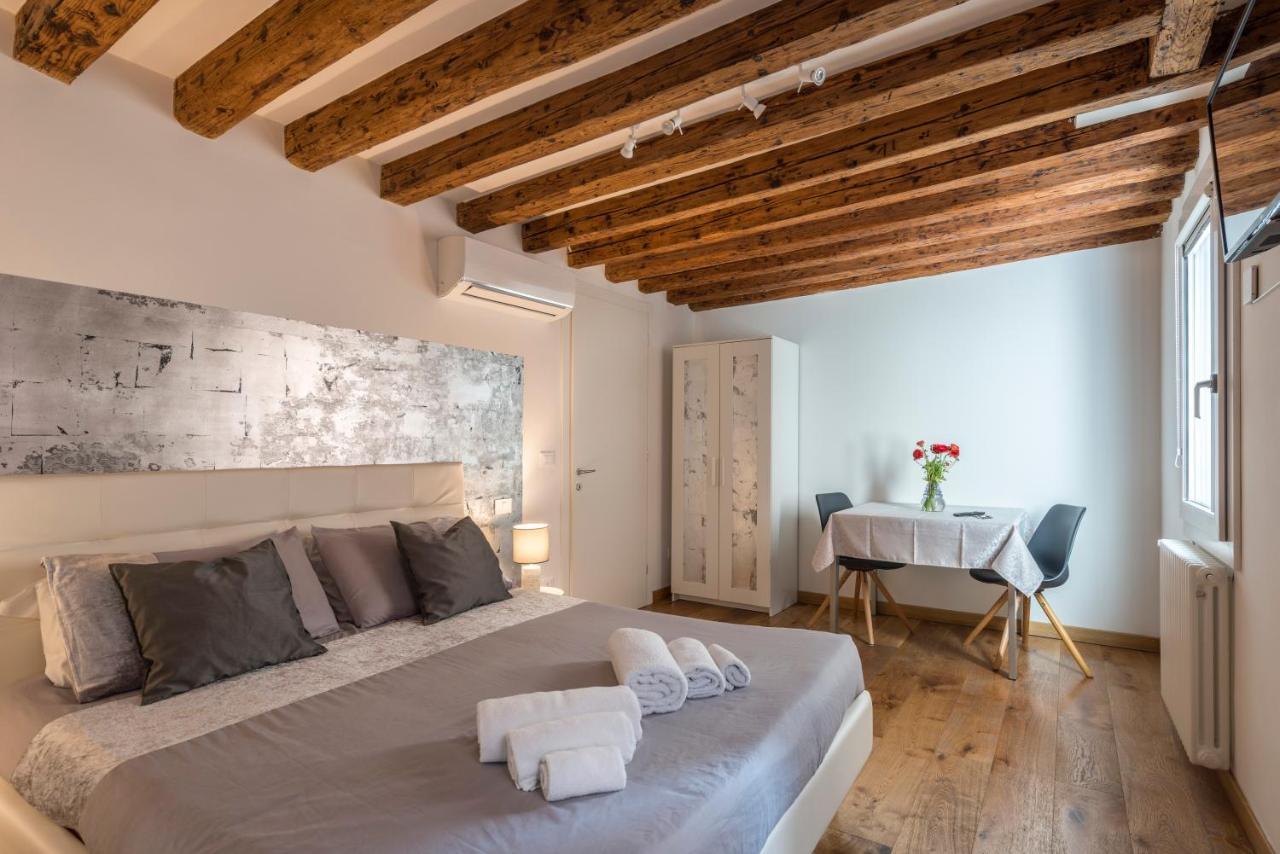 Tre Elementi, Guest House Close The Grand Canal Венеция Экстерьер фото